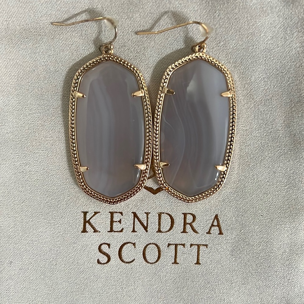 Kendra Scott Danielle earrings
